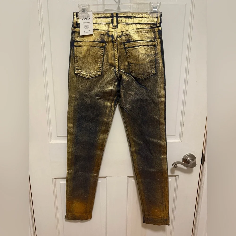 NWOT ZARA Metallic Cyber Gold Slim Crop Pants - Women size 4